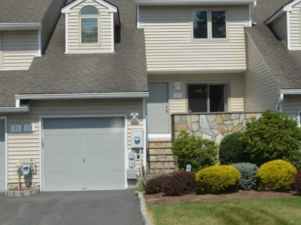 19 Currey Ln, West Orange Twp., NJ 07052