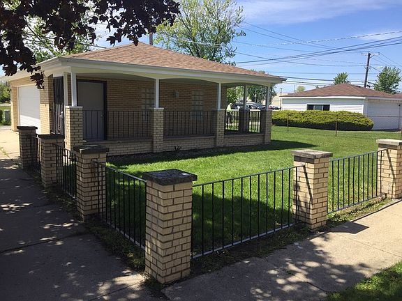 2nd image of 524 Saginaw Ave