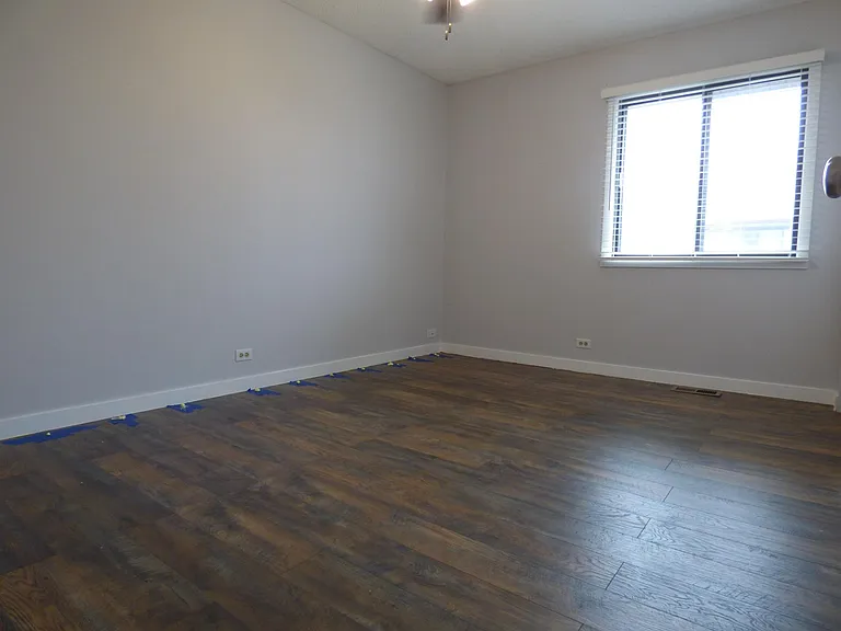 1114 Manchester Ct — Photo 8
