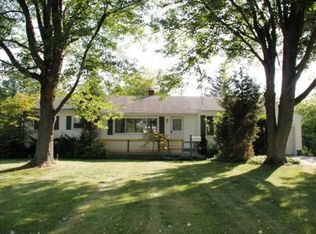 857 Cherry St, Perrysburg, OH