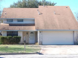2209 Jason Ln, Taylor, TX 76574