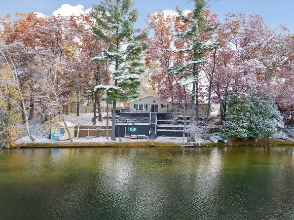 831 Louann St, Stanton, MI 48888