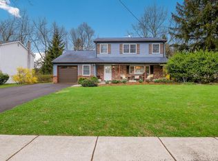 7 Broadale Ct, Doylestown, PA
