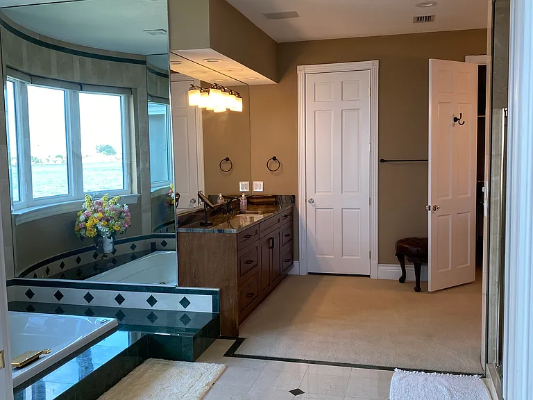 820 Columbus Dr — Photo 30