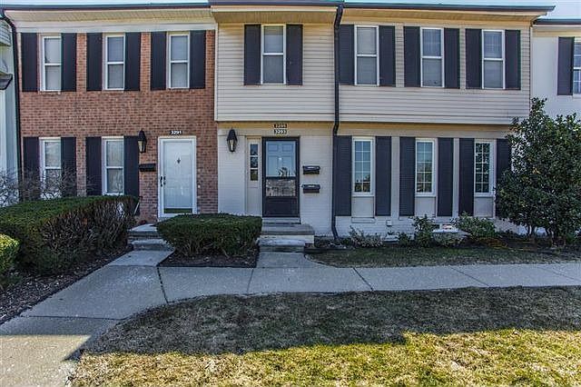1st image of 3295 Bolgos Cir