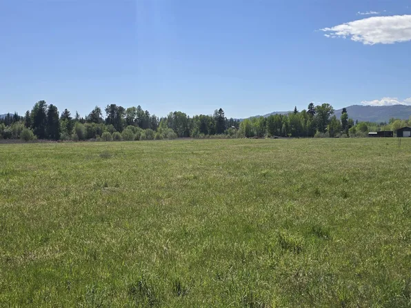 44XX N Swenson Rd, Clayton, WA 99110