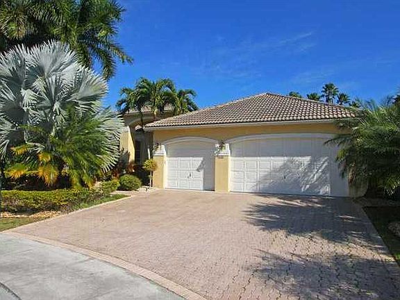 2nd image of 2706 Cypress Ln