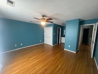 101 Jasmine Ct — Photo 16