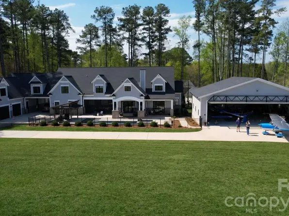 117 Doolittle Ln, Mooresville, NC 28117