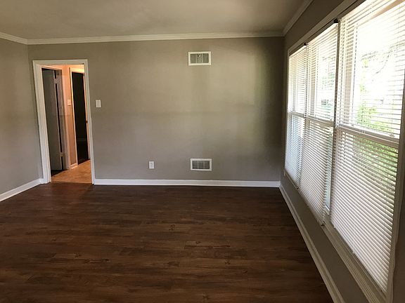 2nd image of 329 Sullivan Dr