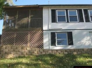113 N Shore Dr, Elysian, MN 56028