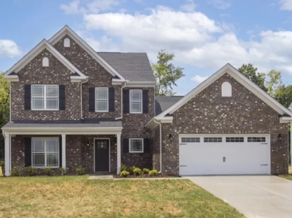 5021 Salient Dr, Spring Hill, TN 37174