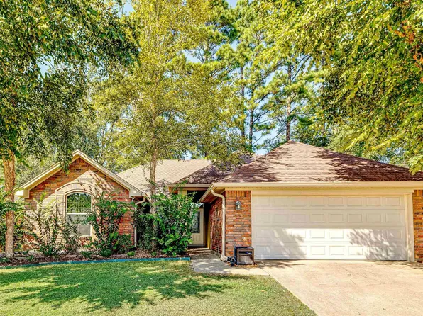 212 Hedge Hill Dr, Calhoun, LA 71225