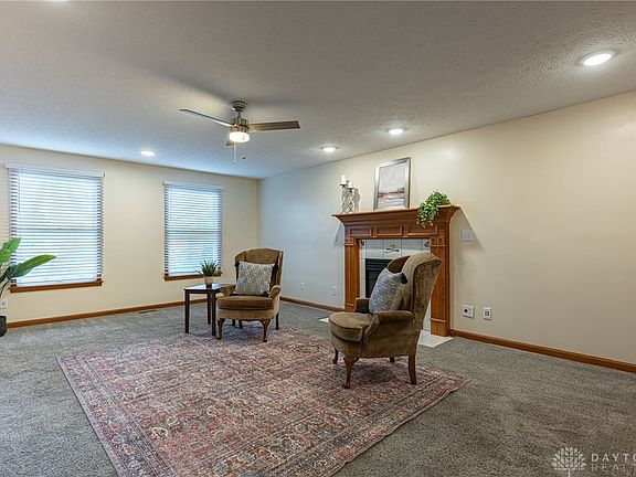 4th image of 2610 Yorktown Ct