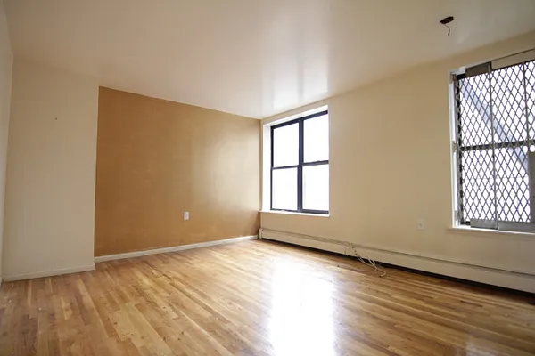Rented by Bohemia Realty Group | media 6