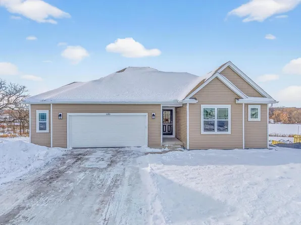 680 Stonefield LANE, Whitewater, WI 53190