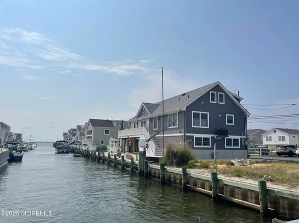 201 Mallard Lane, Lavallette, NJ 08735