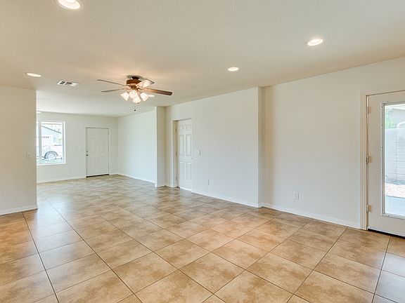3rd image of 4129 E Turney Ave