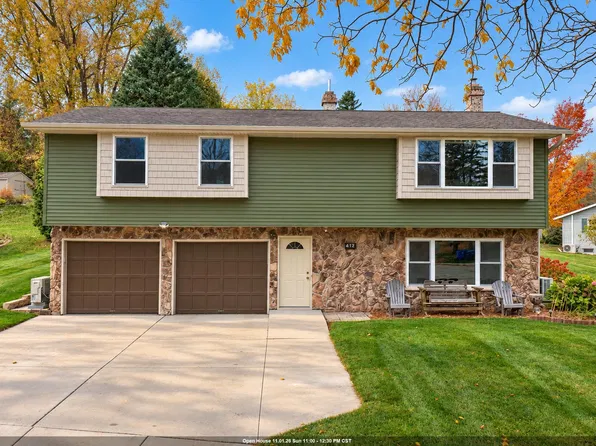 242 Michelle Ct, Green Bay, WI 54302