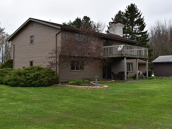 3rd image of 10345 Pinegate Dr