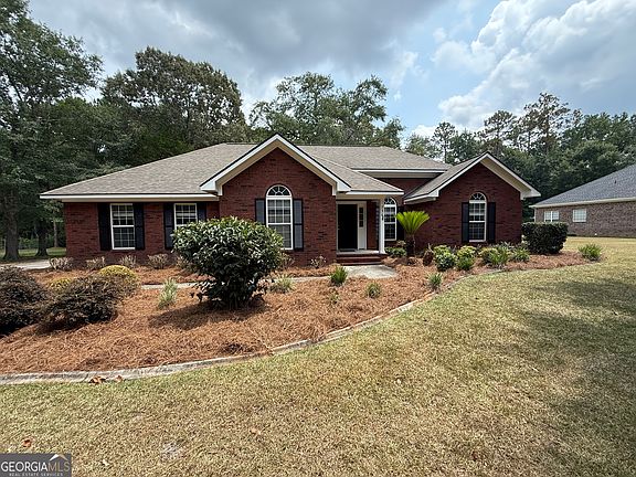2nd image of 736 Brookwood Dr