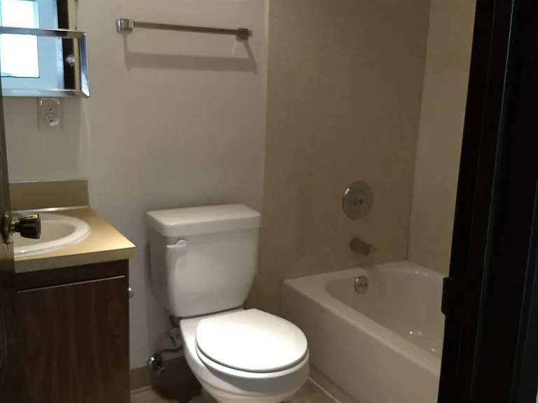 5255 15th Ave NE #2 — Photo 5