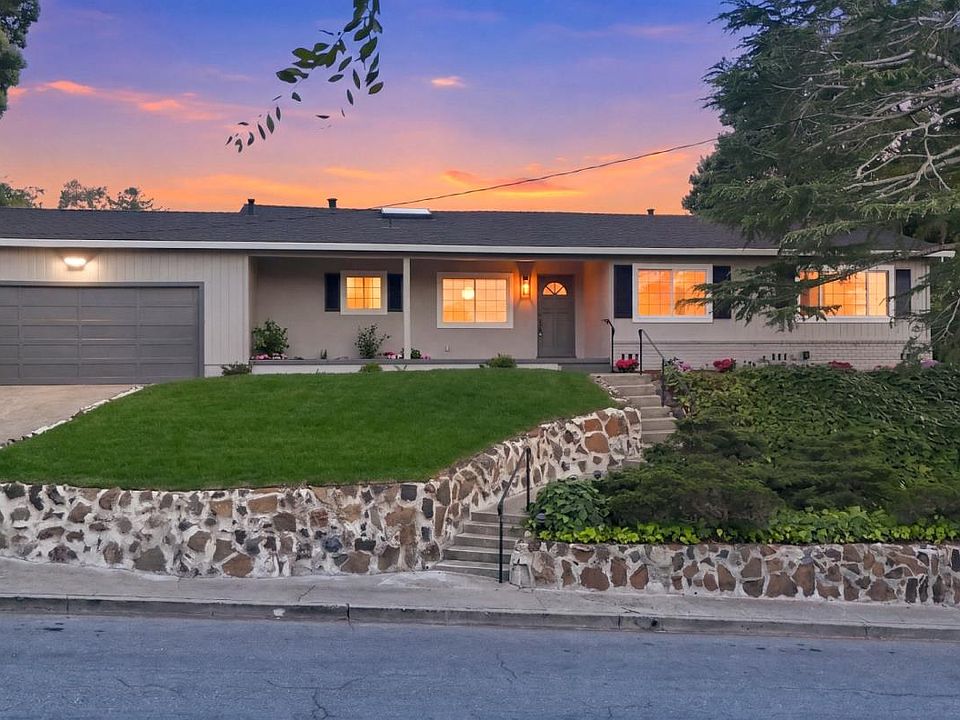 1st image of 2036 Queens Ln