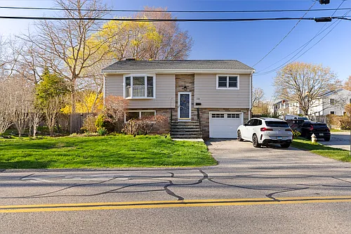 132 Ruggles Ave Photo 1