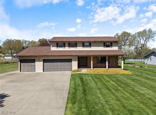 11440 N Durkee Rd, Grafton, OH 44044