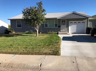 2721 Navarre Rd, Casper, WY 82604