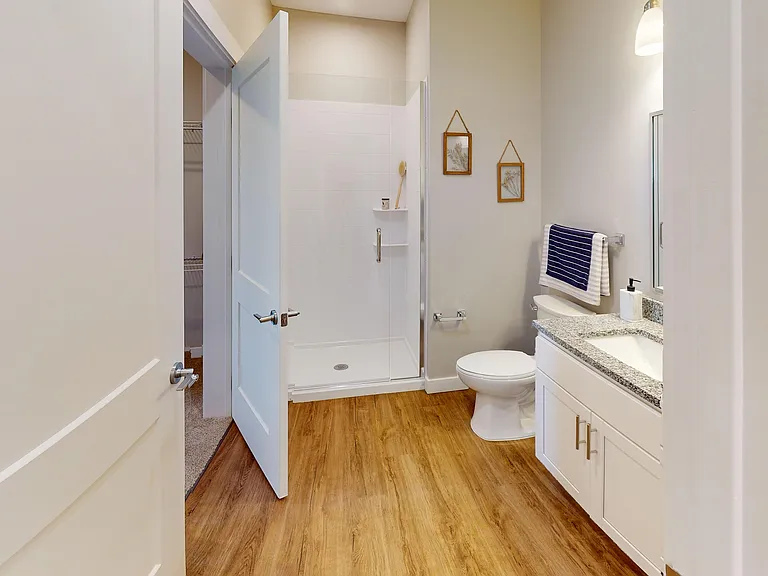A connected layout that keeps your essentials close and your routine stress-free.