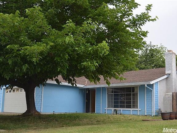 2nd image of 2921 Calle Del Sol Way