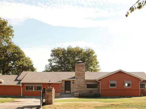 2211 N Denver Pl, Tulsa, OK 74106