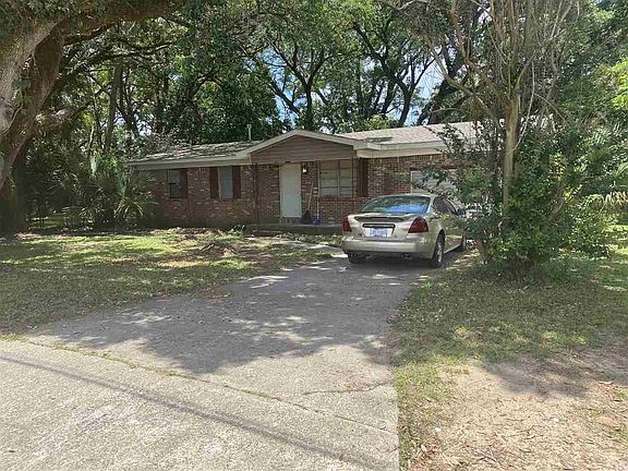 3rd image of 4211 Kelly Ave