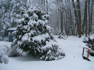 53 Highwood Rd, Farmington, CT 06032