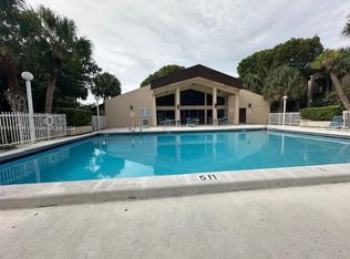 14221 N Kendall Dr #401C, Miami, FL 33183