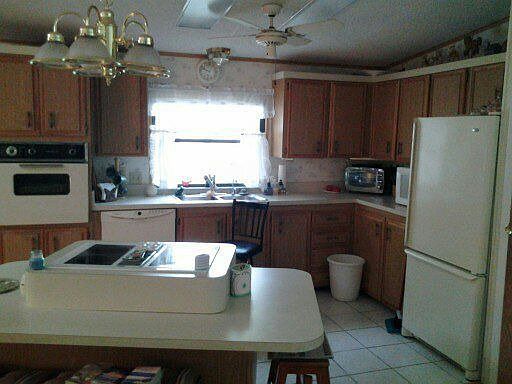 2nd image of 412 Knot Way