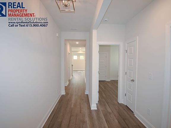 3rd image of 2607 Eldin Creek Dr