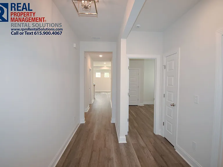 2607 Eldin Creek Dr — Photo 3