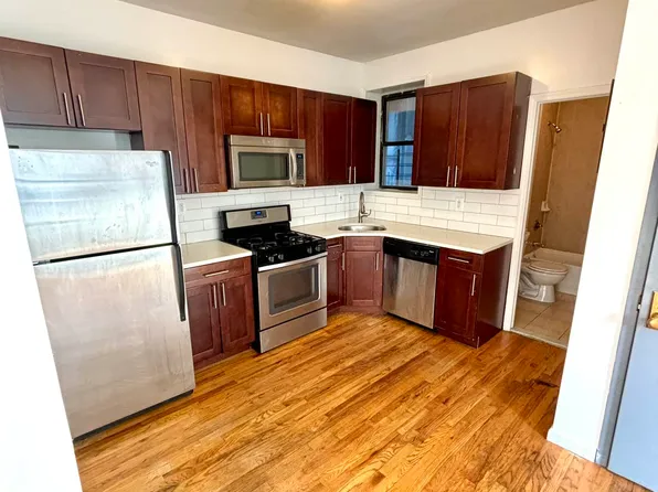 11-27 Nameoke Street image 2 of 7