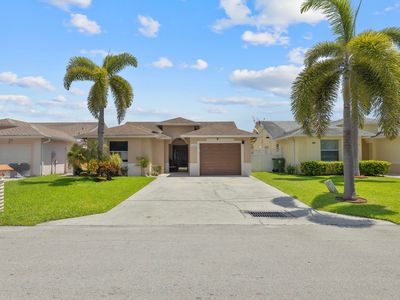 116 Amanda Street, Palm Springs, FL, 33461