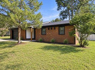 2520 Graham Rd, Fayetteville, NC 28304