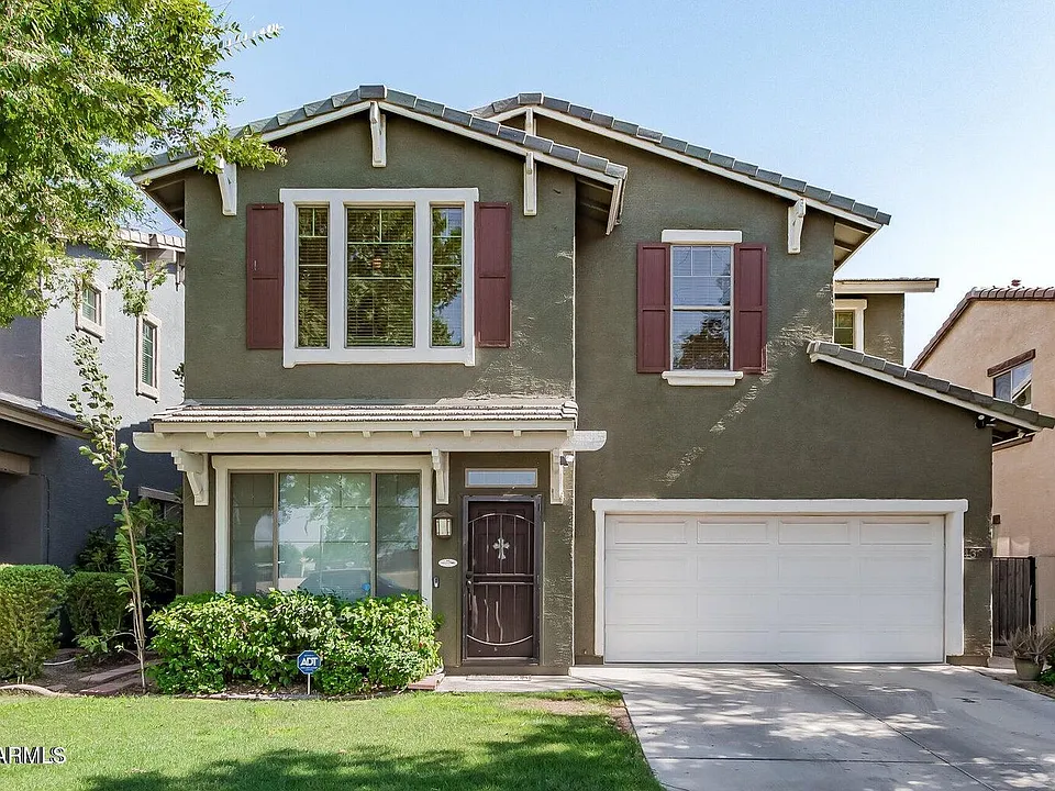 4337 E Vaughn Ave
