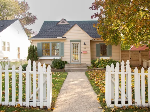 1958 Saunders Ave, Saint Paul, MN 55116