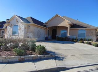 831 Lodge Creek Dr, New Braunfels, TX 78132