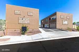 4307 N 13th Pl #2