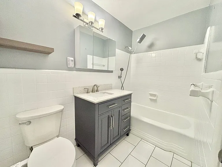 3331 Bayou Blvd — Photo 9