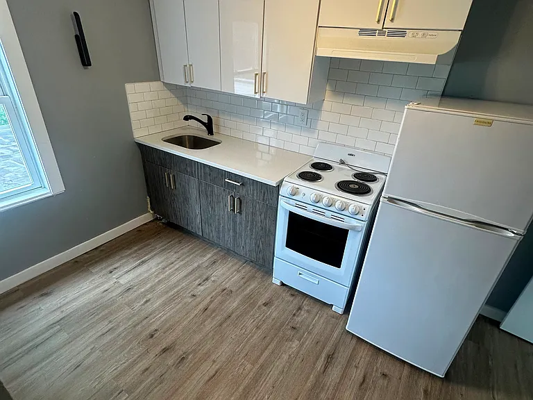 11 Cliff Hill Pl #3F — Photo 2