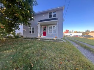 5565 Pleasant Ave, Hudsonville, MI 49426
