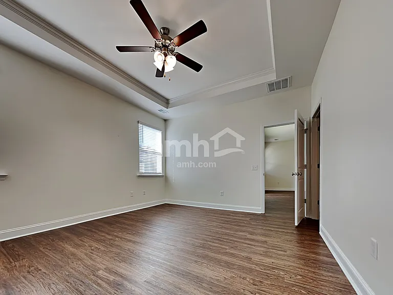 403 Ronter Ct — Photo 8